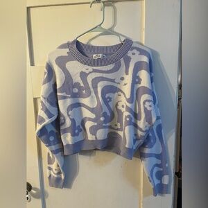 Hollister cropped sweater size M